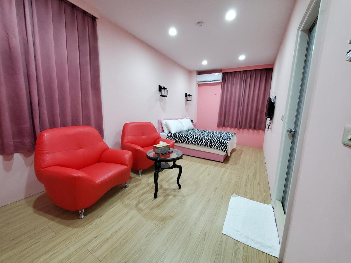 芽哦小窩ya Oh Rooms Nangan Exterior photo